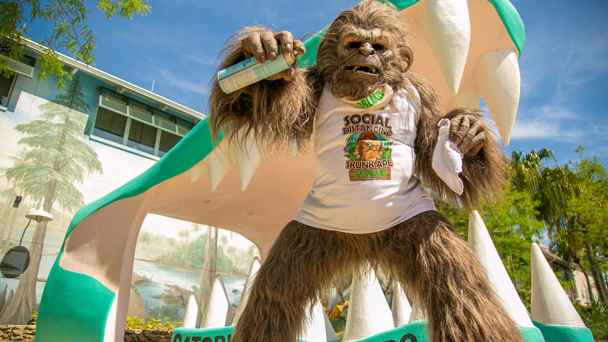 Is that a skunk ape I see?