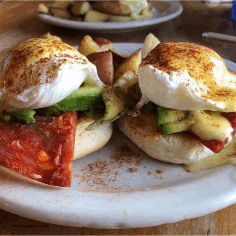 rendy brunch at Cool Moose Cafe, one of Jacksonville’s best breakfast cafés.